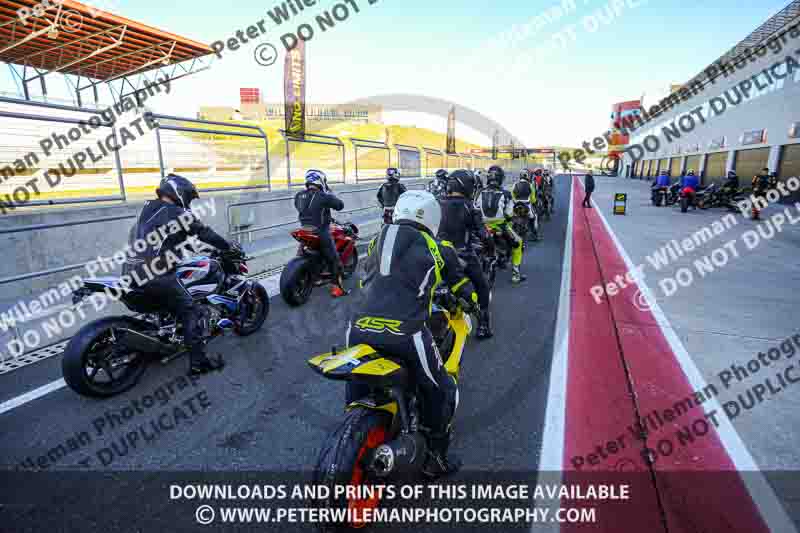 cadwell no limits trackday;cadwell park;cadwell park photographs;cadwell trackday photographs;enduro digital images;event digital images;eventdigitalimages;navarra;no limits trackdays;peter wileman photography;racing digital images;trackday digital images;trackday photos